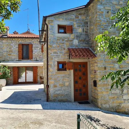Istrian Houses Padna Holiday home *