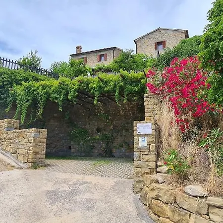 Holiday home Istrian Houses Padna Secovlje